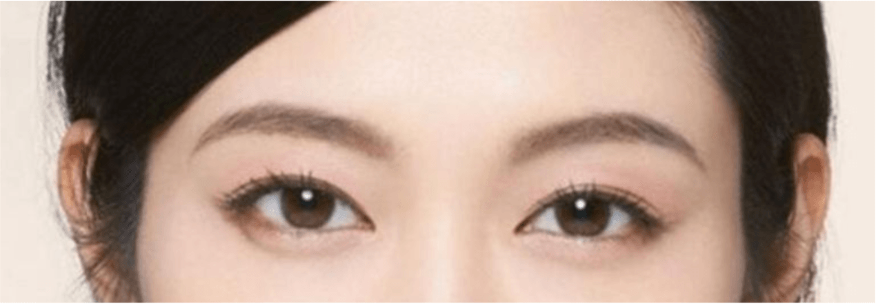Dáng chân mày cong nhẹ có đỉnh