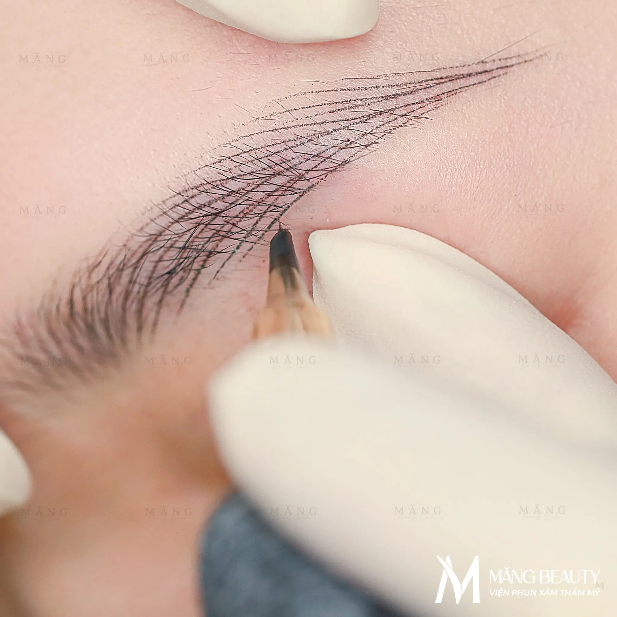3 cấp độ tạo sợi độc quyền của chân mày sợi Magic Brows tại Măng Beauty