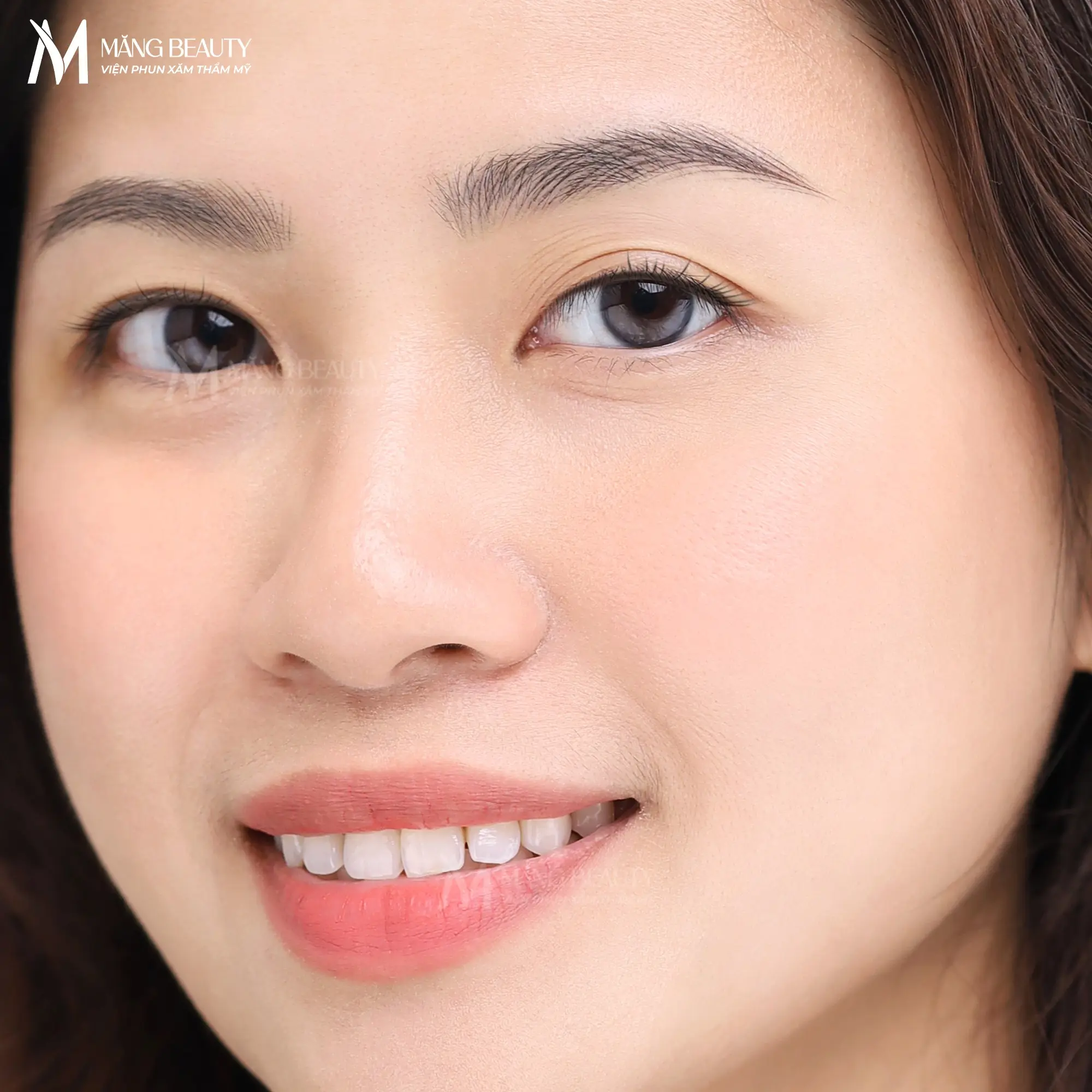 Tác phẩm chân mày sợi Magic Brows Plus do Founder tại Măng thực hiện